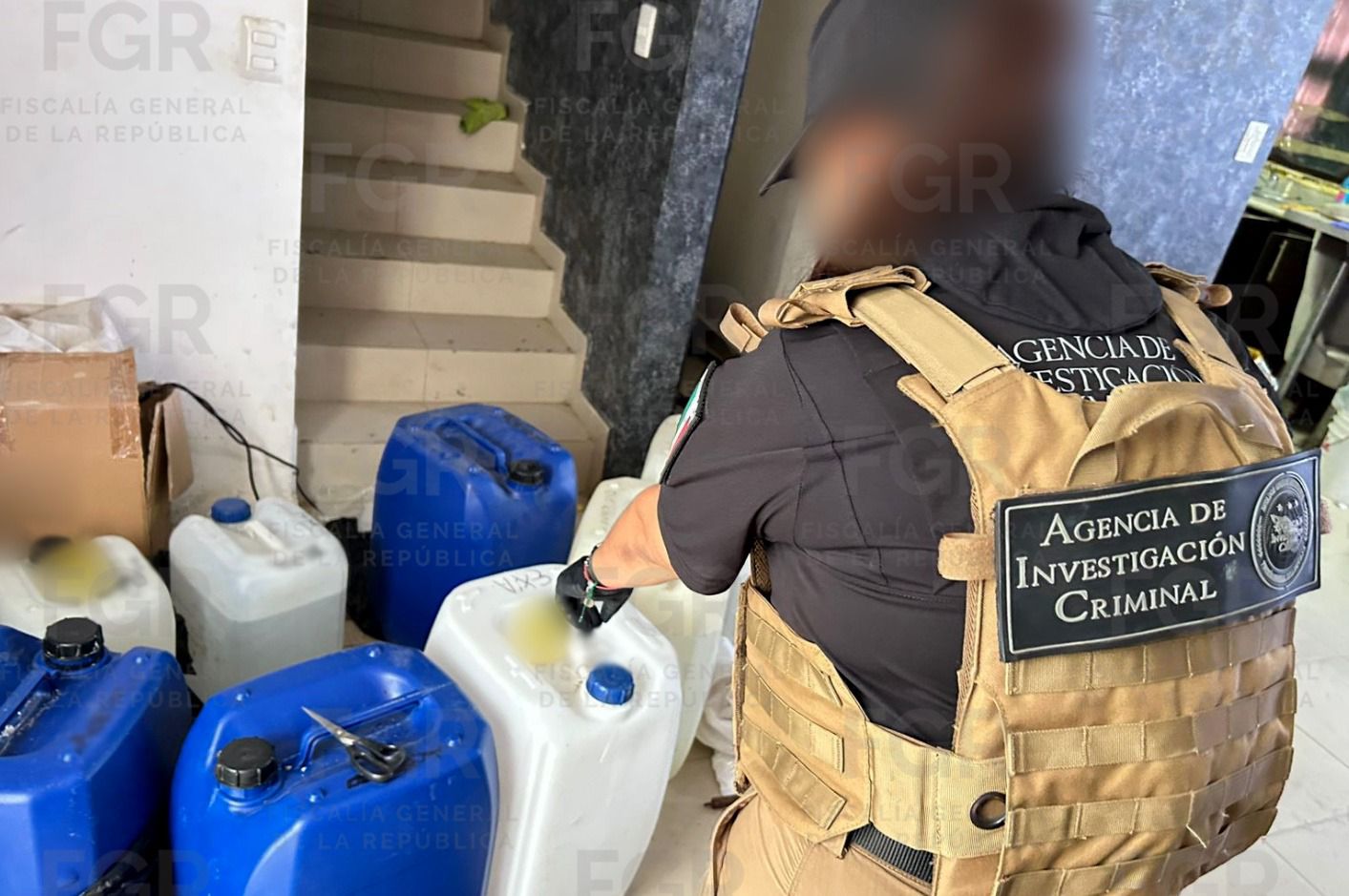 Droga asegurada en domicilio en La Conquista, Culiacán