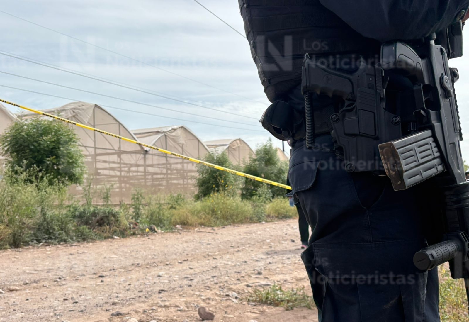 ocalizan cadáver encobijado y en descomposición en el Campo Moroleón en Aguaruto, Culiacán