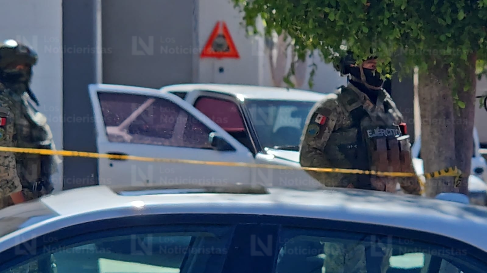Ejecutan a otro hombre en un automóvil en la Miguel Hidalgo de Culiacán