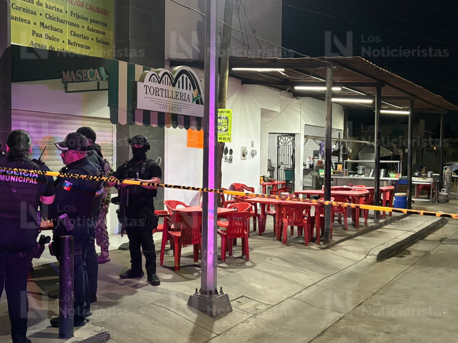 Ejecutan a balazos a dueño de taquería en Paseo de Los Arcos, Culiacán