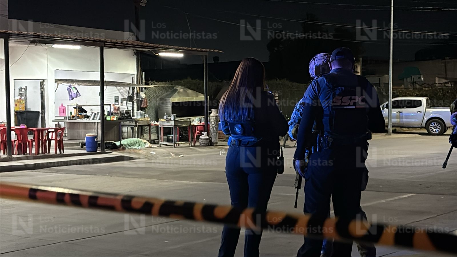 Ejecutan a balazos a dueño de taquería en Paseo de Los Arcos, Culiacán