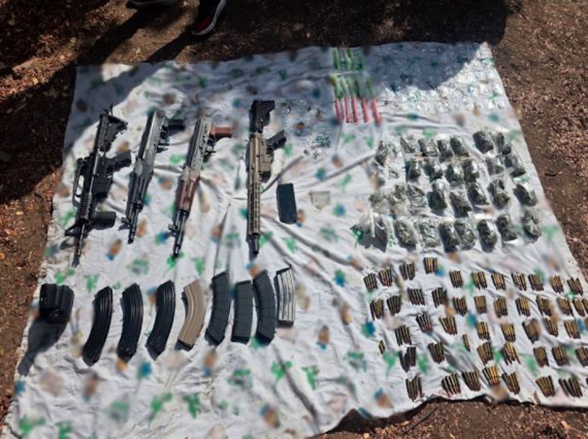 Armas largas, cargadores y cartuchos útiles