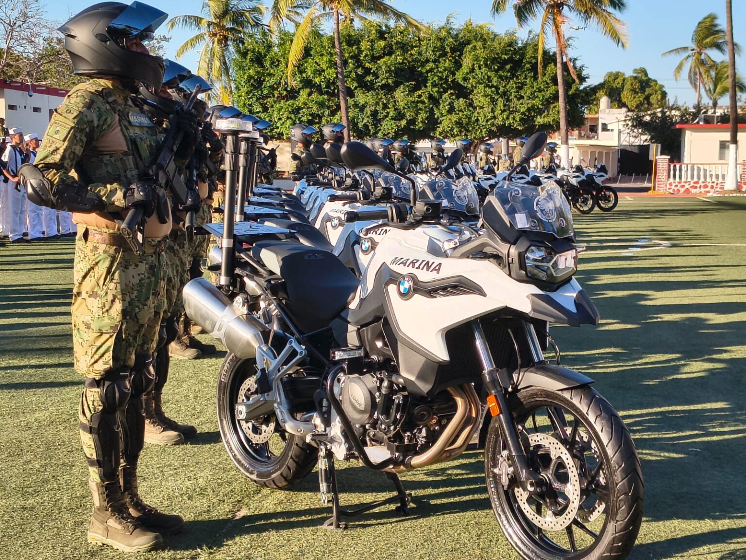Motocicletas para el personal de la Marina