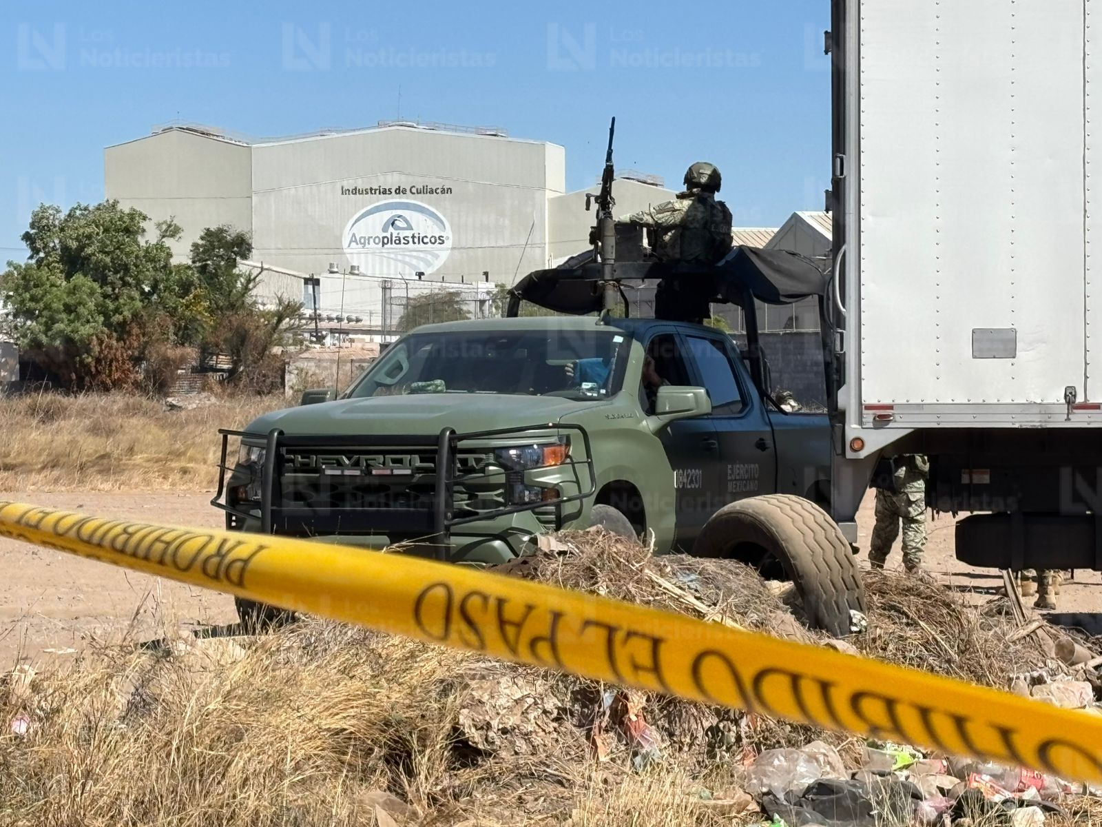 Hallazgo de una persona sin vida en la colonia Palmito Viejo en Culiacán