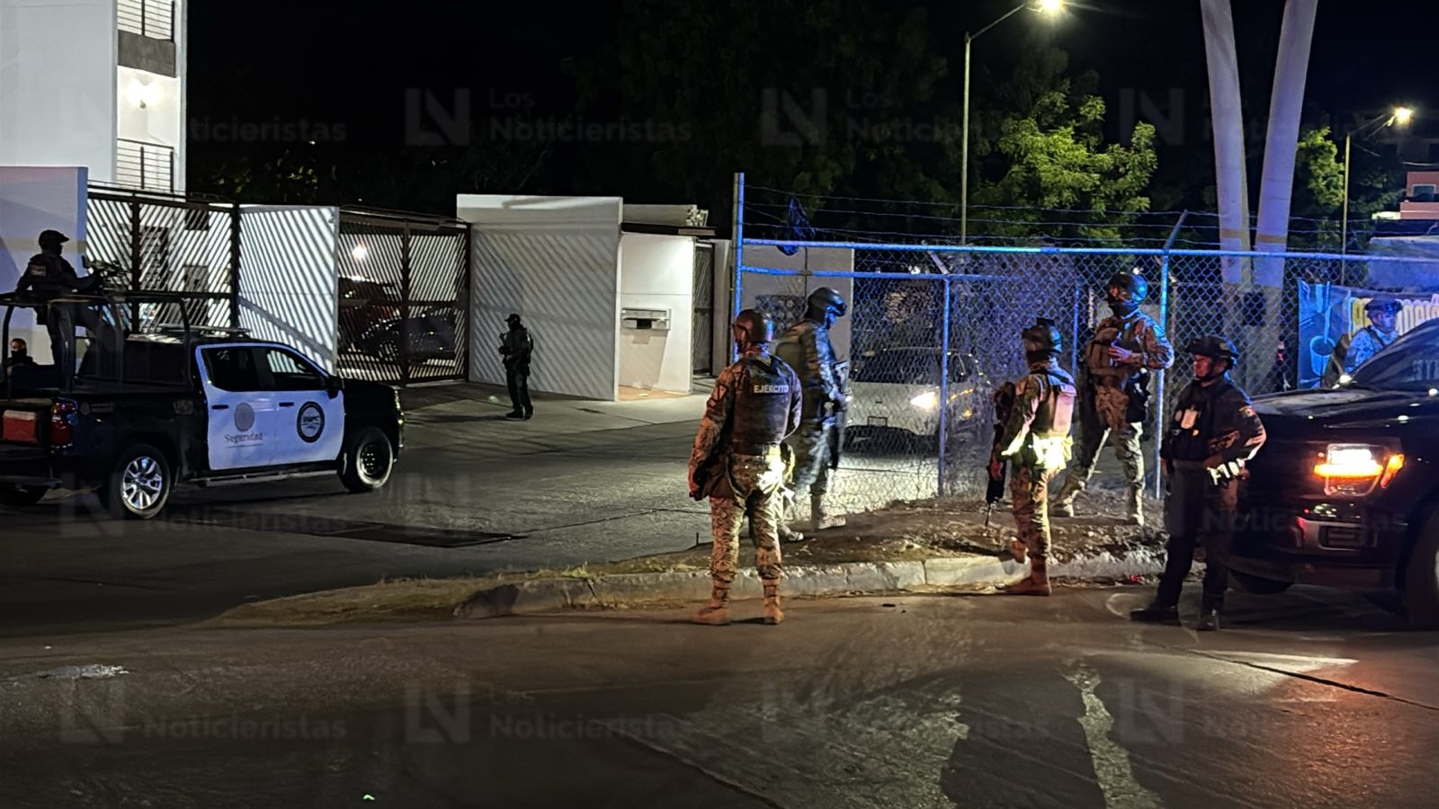 Enfrentamiento entre militares y delincuentes en Riberas de Tamazula, Culiacán