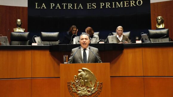 Enrique Inzunza ‘rompe’ con Morena en el Senado y se declara independiente