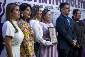 Distintivo Violeta por igualdad laboral a Proman GP