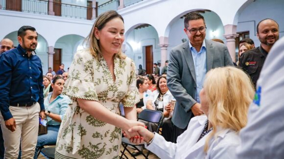 En atención a la salud mental de la niñez sinaloense, entrega gobernadora Yeraldine Bonilla kits de estimulación temprana para la prueba EDI