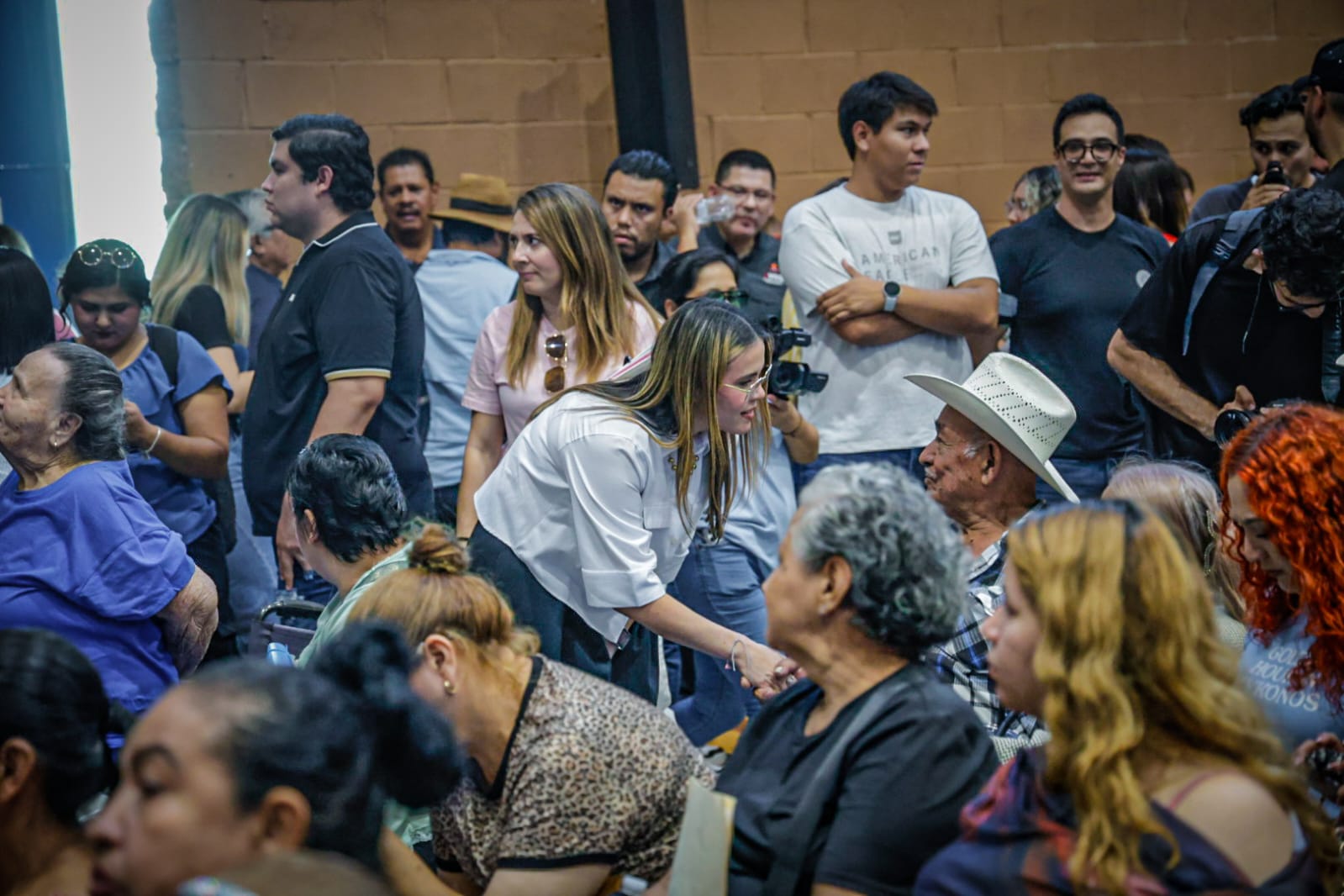 Entrega de títulos de propiedad en Culiacán
