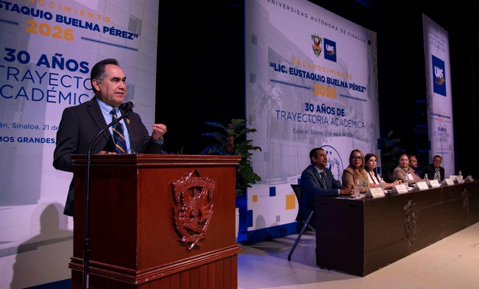 Ceremonia de entrega del Reconocimiento Lic. Eustaquio Buelna Pérez 2026 a docentes de la UAS