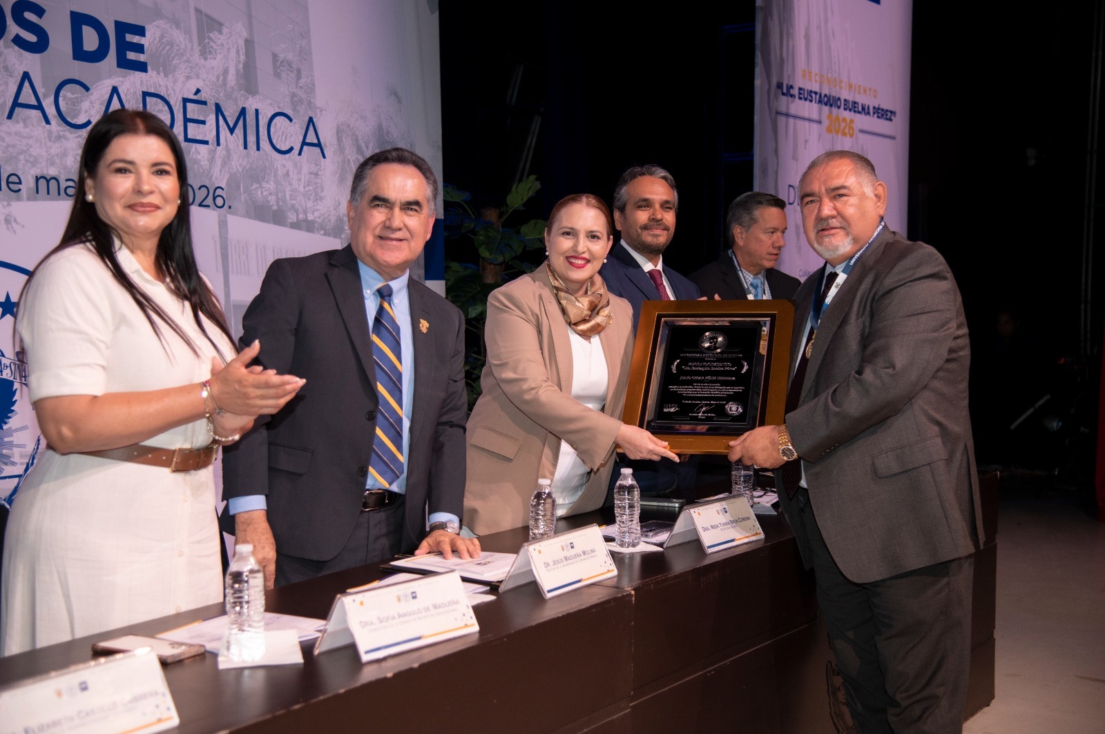 Ceremonia de entrega del Reconocimiento Lic. Eustaquio Buelna Pérez 2026 a docentes de la UAS