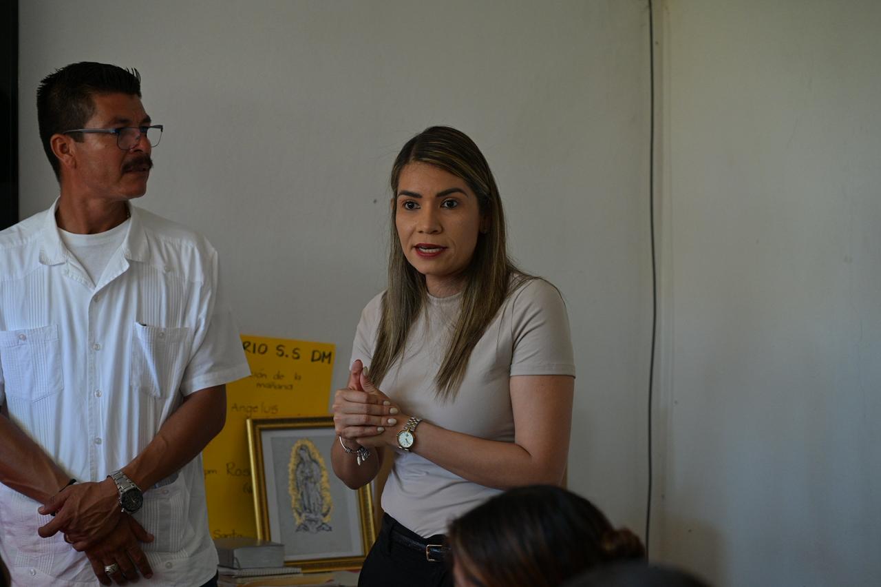 Entregan kits menstruales a mujeres del penal de El Castillo, Mazatlán