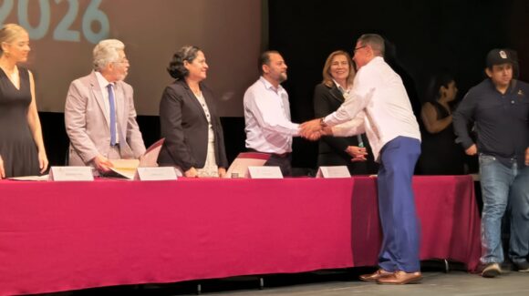 Destacan vocación y compromiso de 60 docentes con la medalla “Rafael Ramírez” 2026 en Mazatlán, Sinaloa