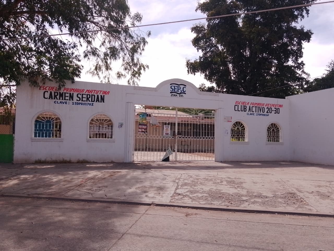 Escuela de Guasave vacía