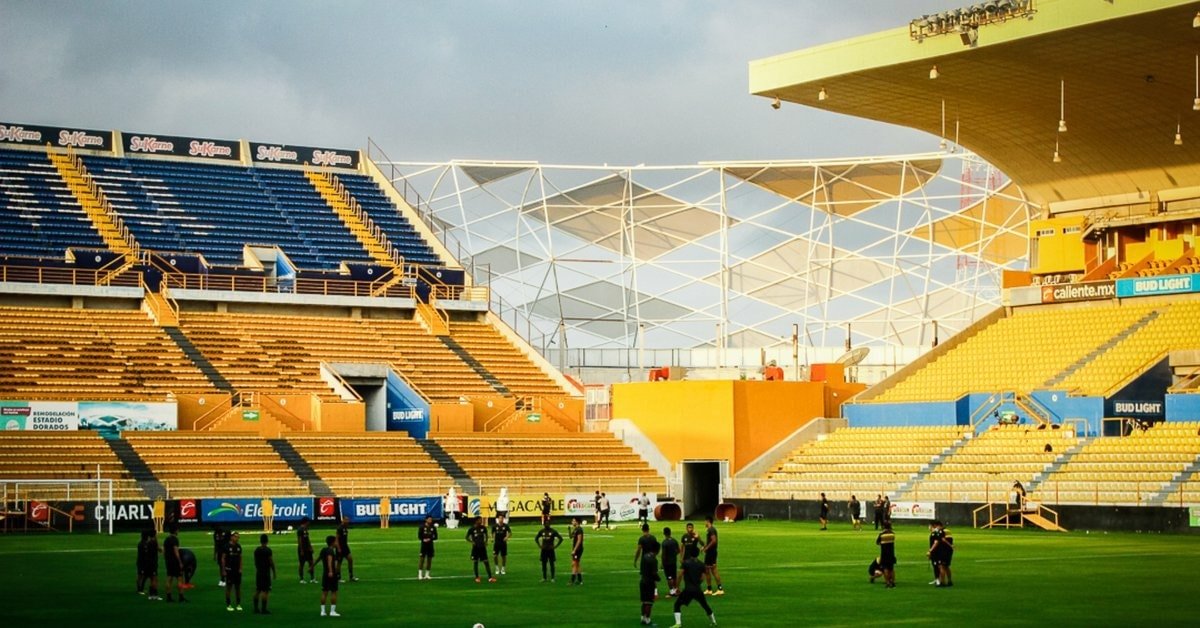 Presentan licitación para la rehabilitación del Estadio de los Dorados en Culiacán, Sinaloa