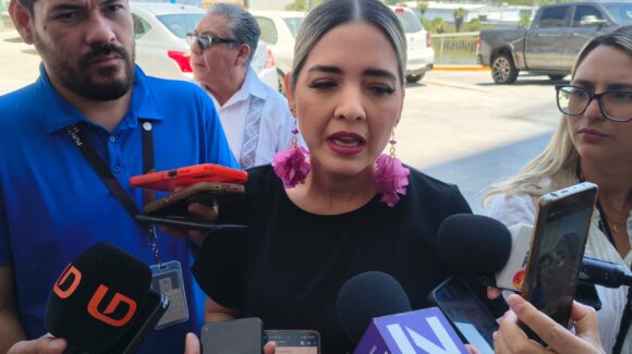 Refuerzan vigilancia y regulación de negocios en zona de playa y espacios públicos en Mazatlán