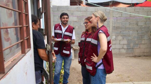 Recorren Pradera Dorada casa por casa para atender reportes y reforzar estrategia de paz