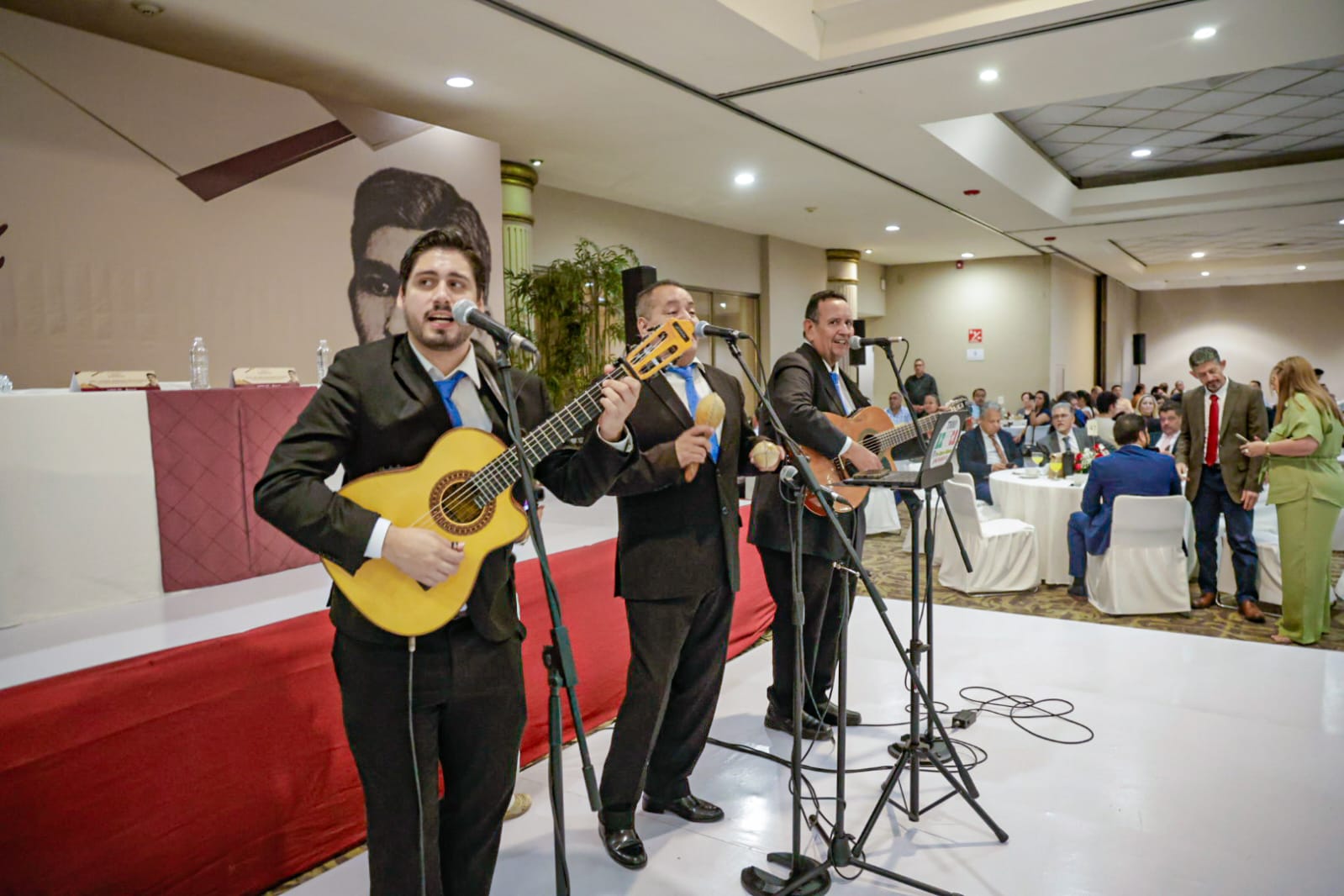 Evento medalla “Maestro Rafael Ramírez