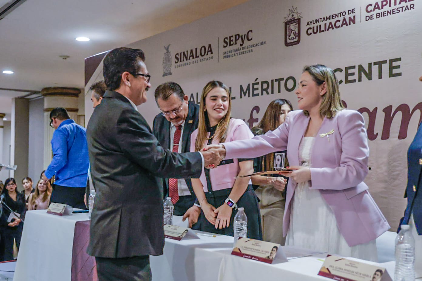 Evento medalla “Maestro Rafael Ramírez