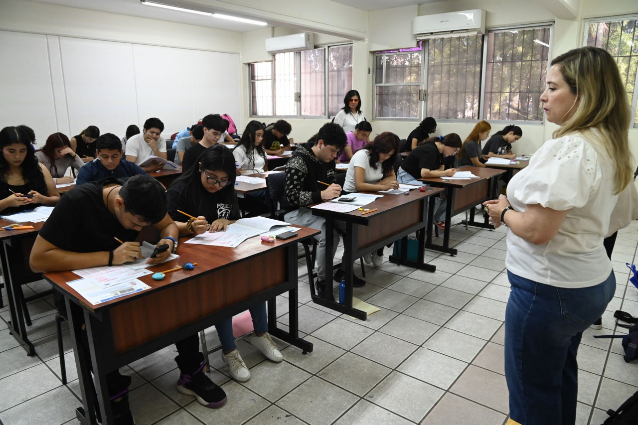 Examen de admisión UAS