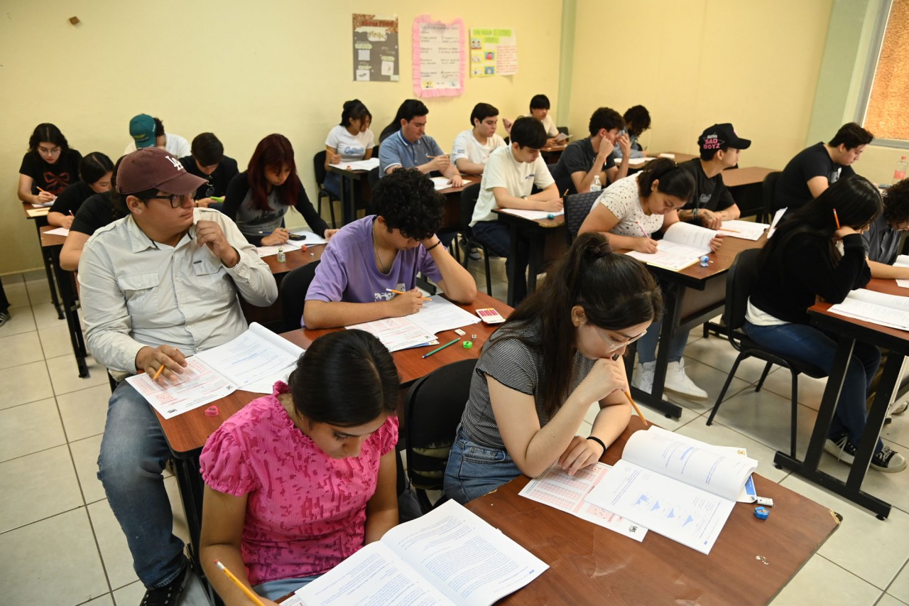 Examen de admisión UAS