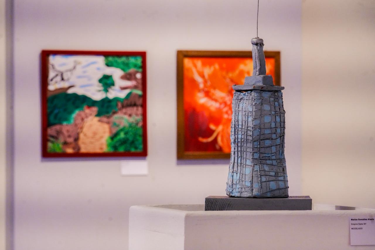 Alumnos del CMA sorprenden con exposición