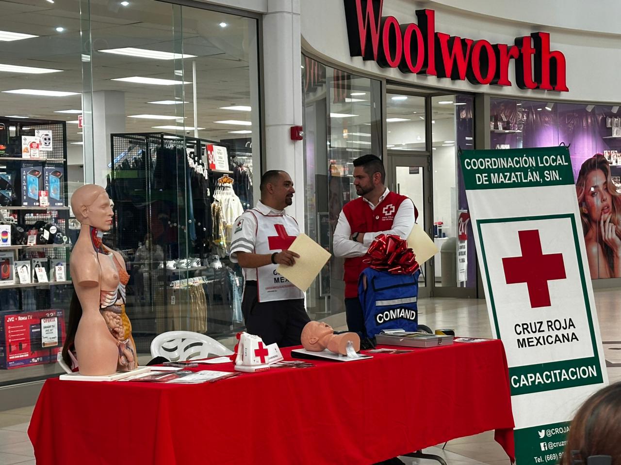 Feria de la Salud en Mazatlán, Sin.