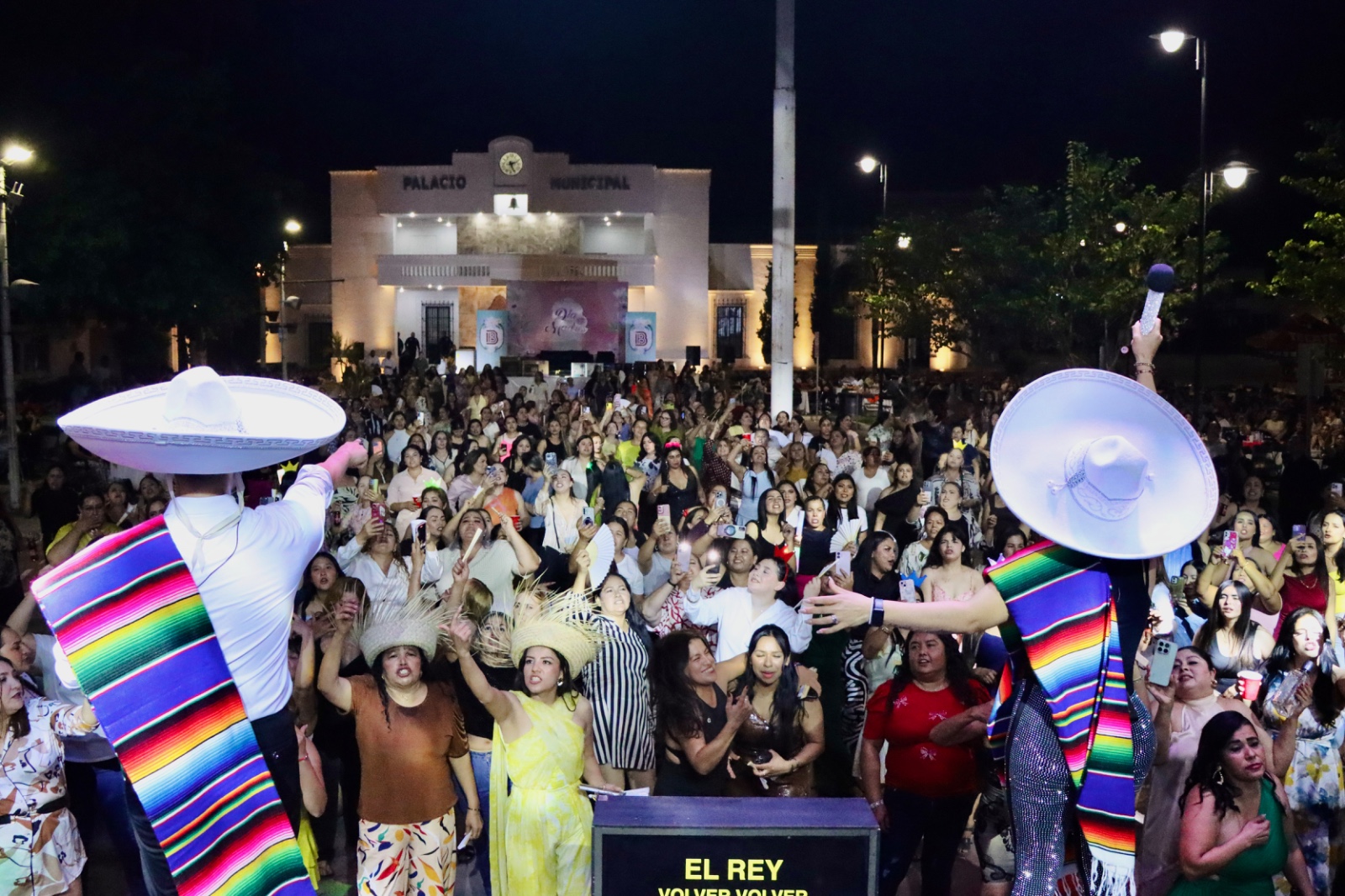 Festejo Día de las Madres en Badiraguato