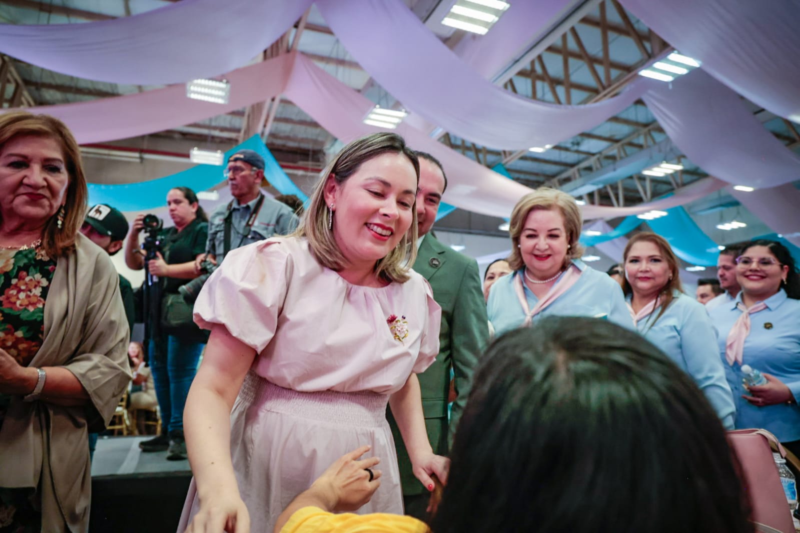 Celebran a las mamás trabajadores del Stase