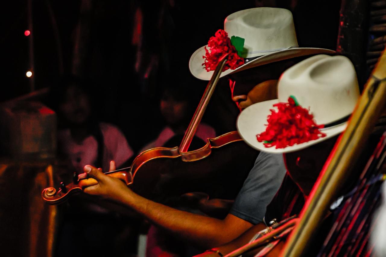 Festividades indígenas en Ahome por el Día de la Santa Cruz