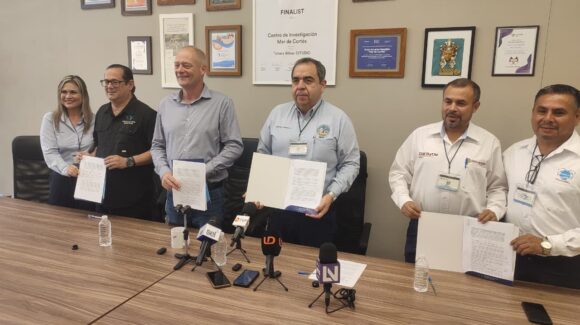 Convenia Gran Acuario Mazatlán con el IMAA y el Cetmar 08 con firma de colaboración compartida