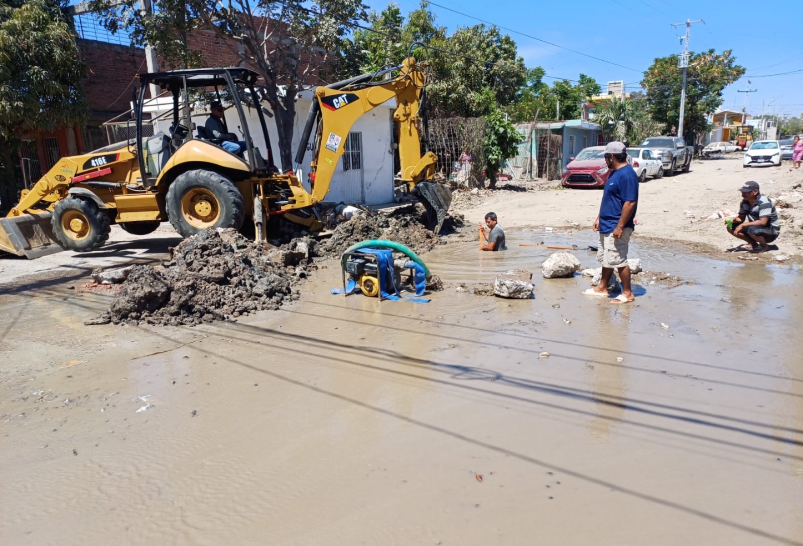 Fuga de agua en la Pancho Villa, Mazatlán