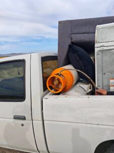 Mujer resulta lesionada tras aventarse de camioneta por fuga de gas en El Carrizo