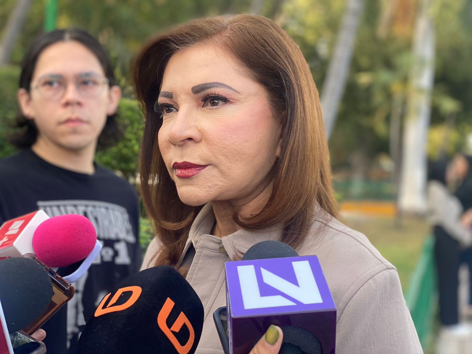 Secretaria de Educación, Gloria Himelda Félix Niebla
