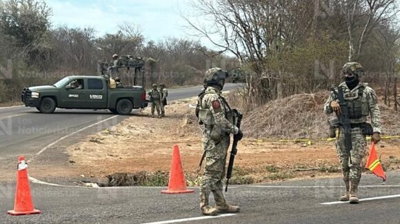 ‘Emplayado’ y ejecutado a balazos localizan el cuerpo de un hombre en la carretera Culiacán-Imala
