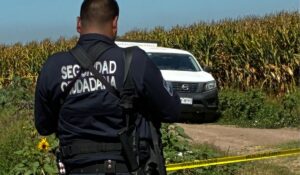 Hallan a un hombre sin vida y con signos de violencia en Juan José Ríos, Sin.