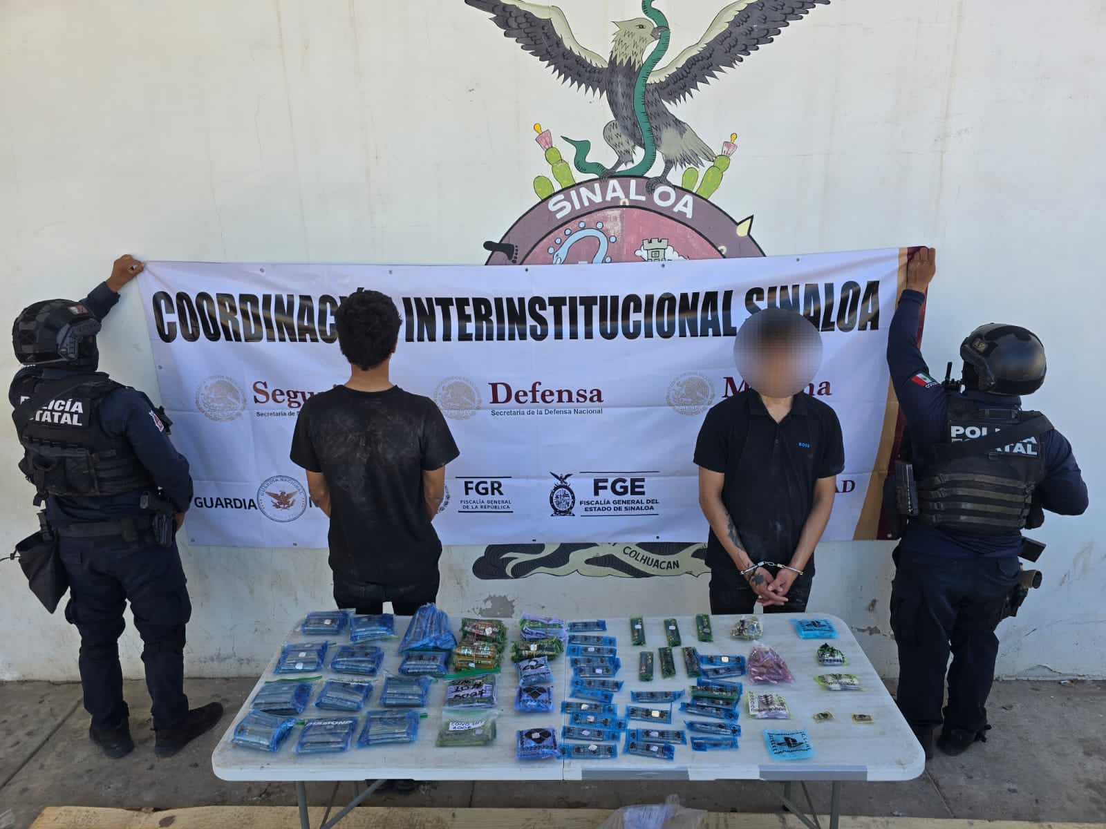 Hombres detenidos en Mazatlán por portación de droga