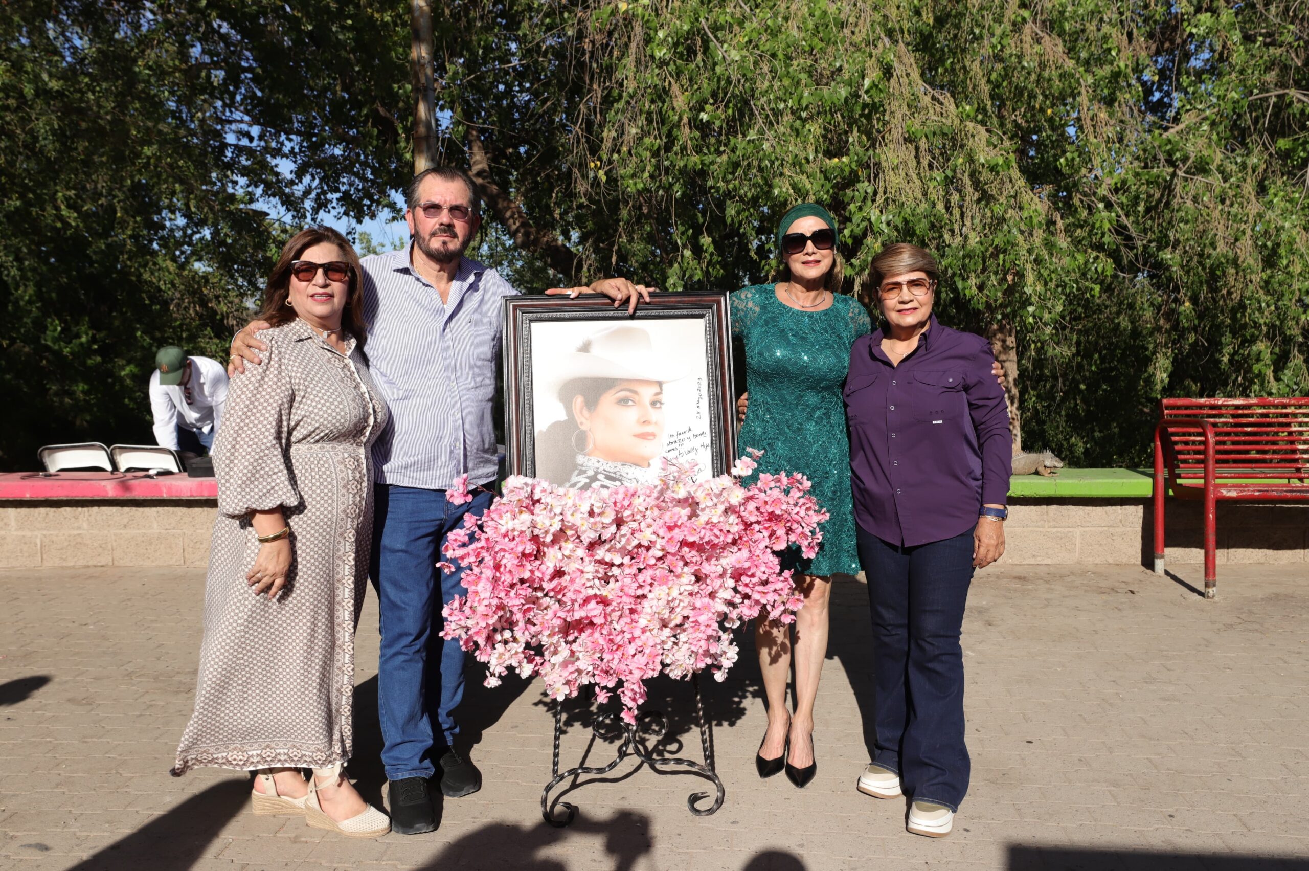 Homenaje a Chayito Valdez en Guasave, Sin.
