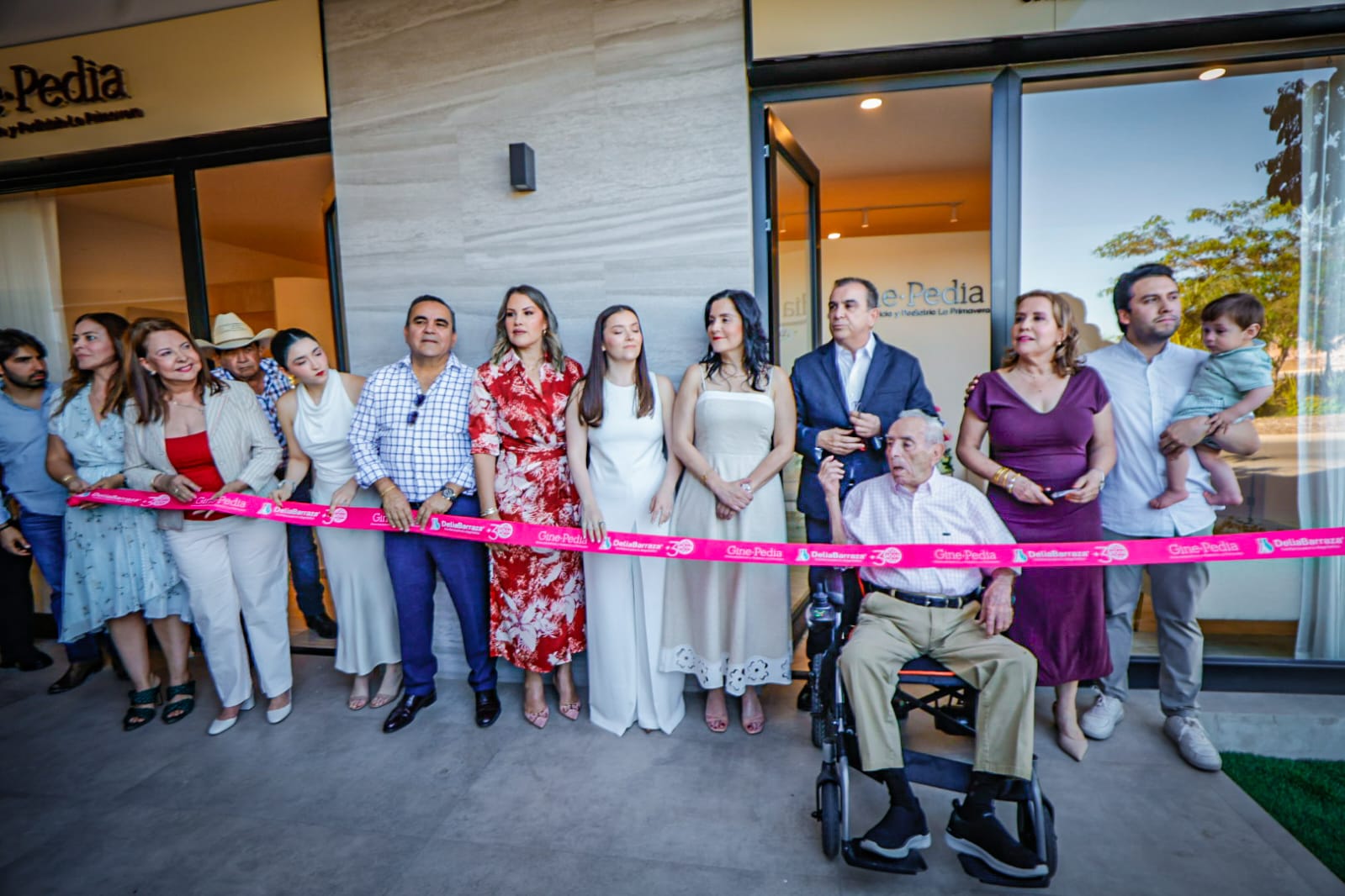 Laboratorios Delia Barraza inaugura sucursal en La Primavera, en Culiacán