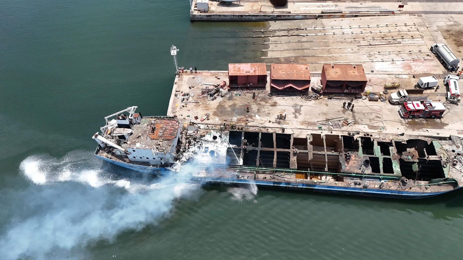 Incendio de embarcación en Mazatlán
