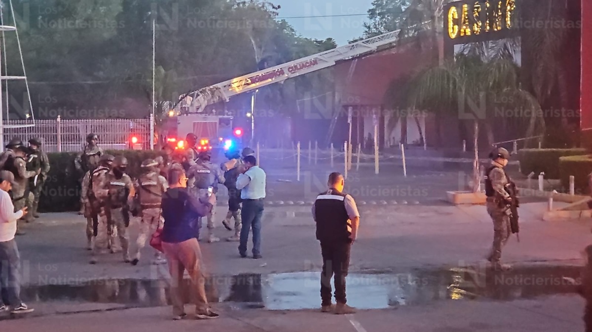 Incendian Casino Tropicana en Culiacán, Sin.