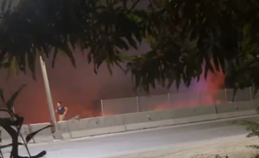 Incendio de maleza en Mazatlán