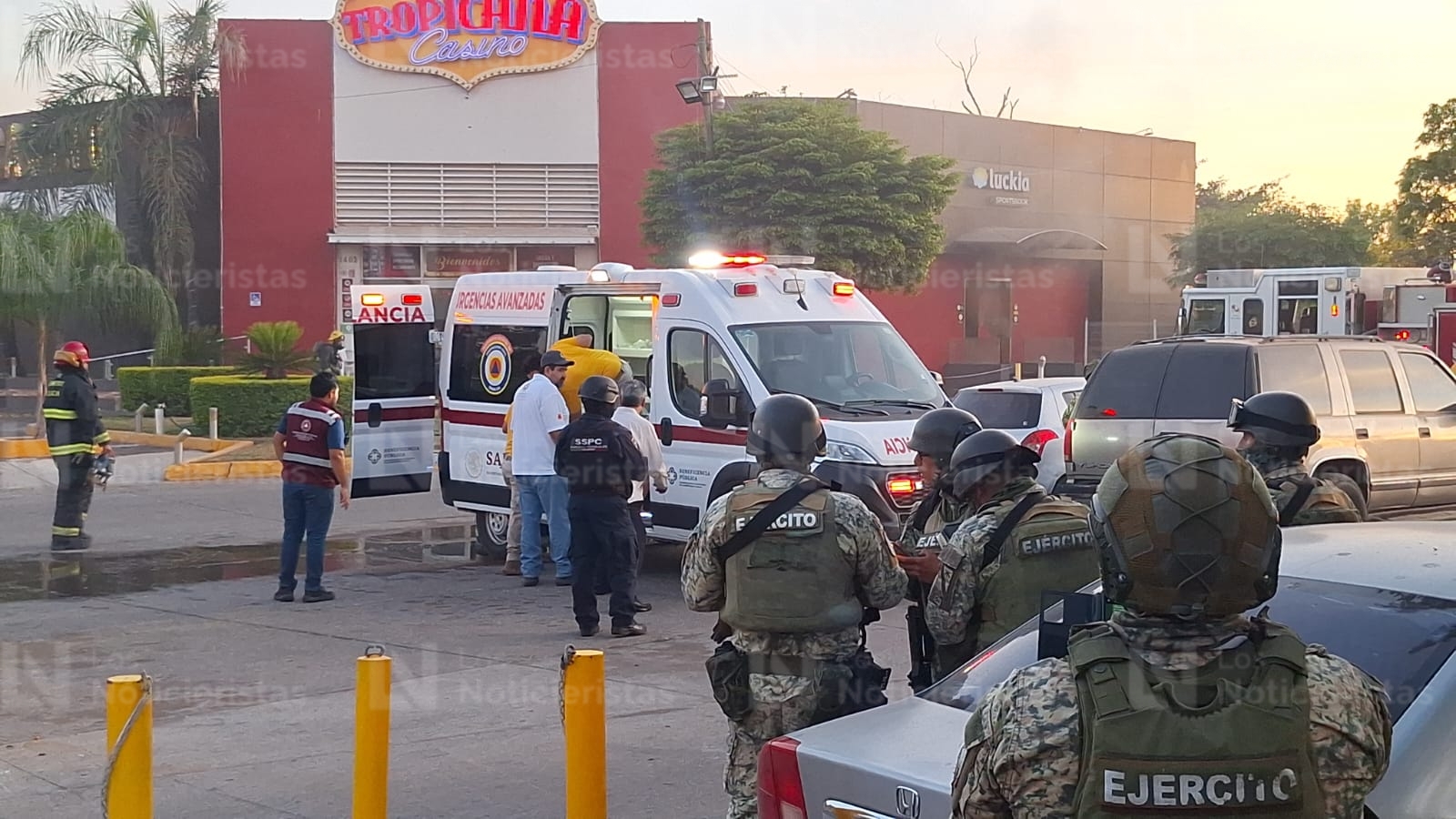 Incendian Casino Tropicana en Culiacán, Sin.
