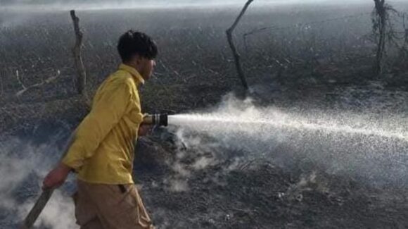 Se salen de control tres incendios en Sinaloa municipio; consumen 38 hectáreas y cientos de pacas