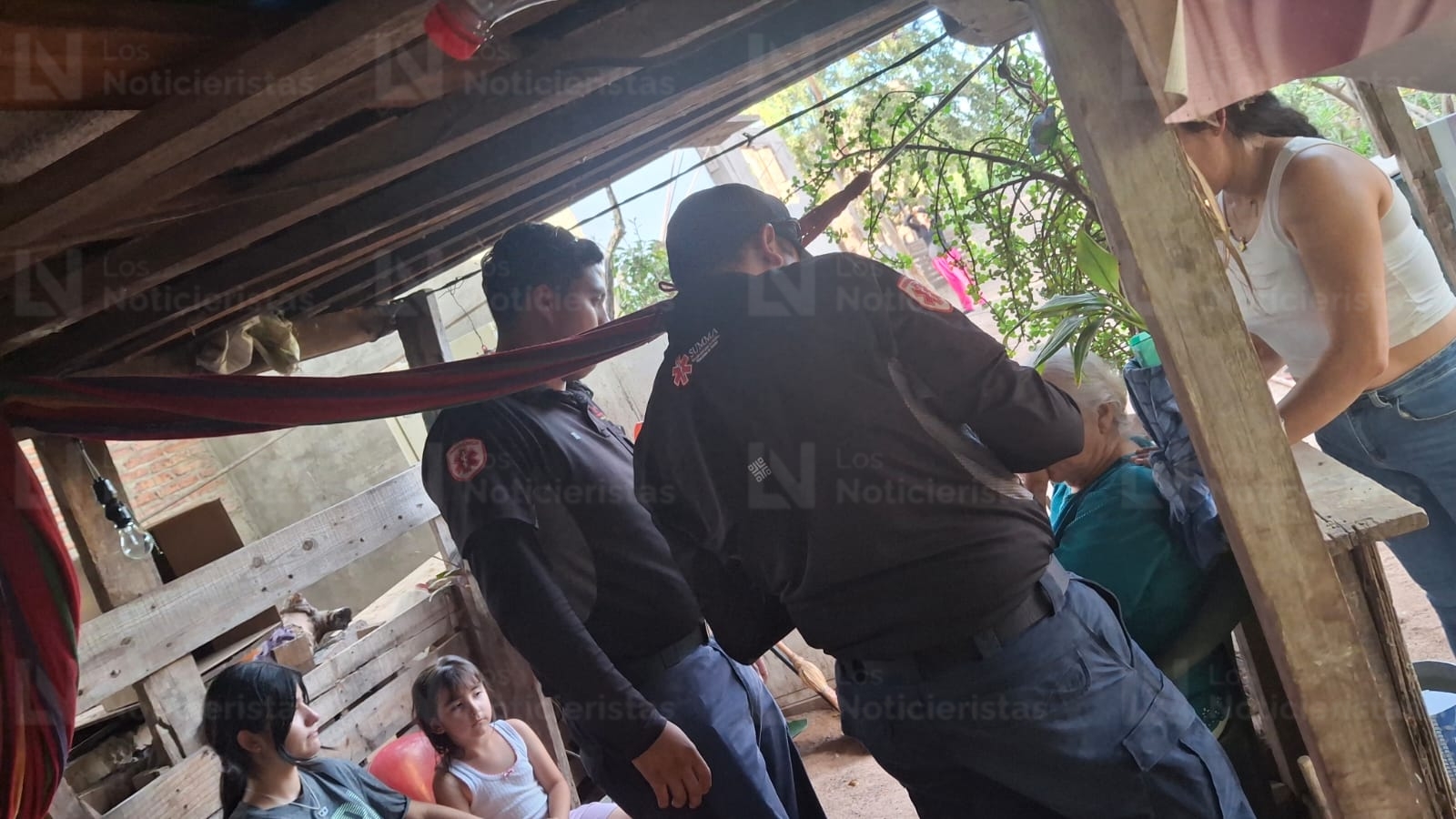 Se incendia taller de lanchas en Los Mochis