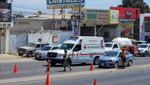 ingeniero atropellado en culiacan ambulancia