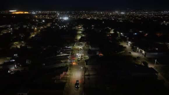Ayuntamiento lleva programa “Mazatlán Brilla” a las colonias Nuevo Milenio, Jardines del Valle y El Pescador