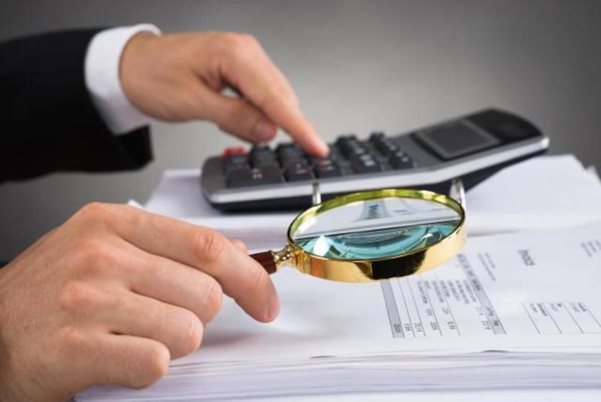Investigación de finanzas. Lavado de dinero