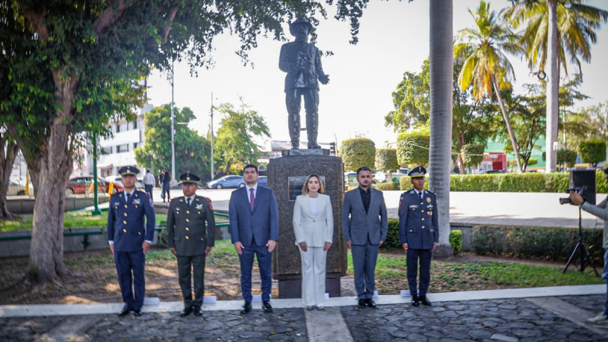 izamiento de bandera por 106 aniversario luctuoso de venustiano carranza