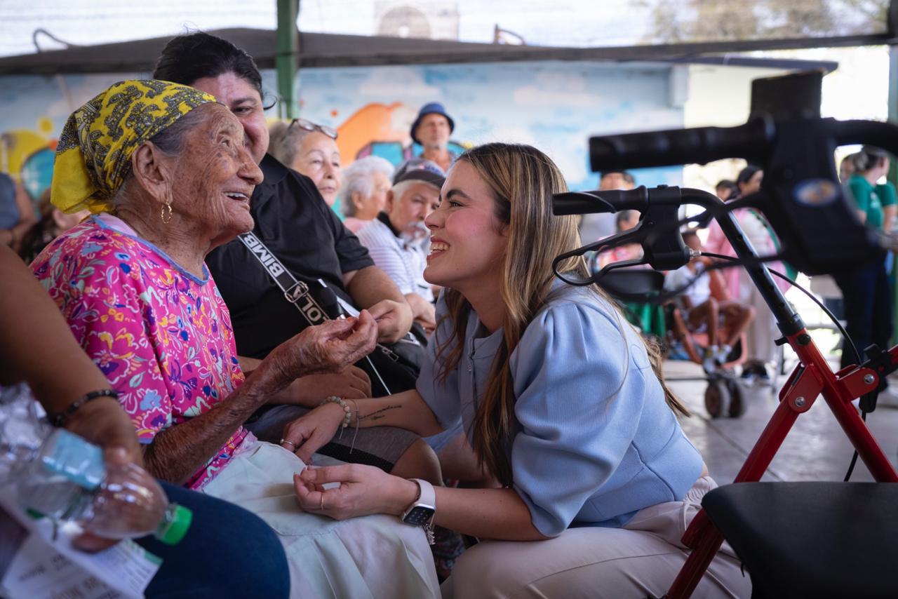 Jornada de Salud y Servicios en Los Huertos, en Culiacán